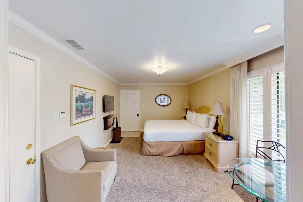 Napa Silverado Resort Studio near Pool with EV Charger