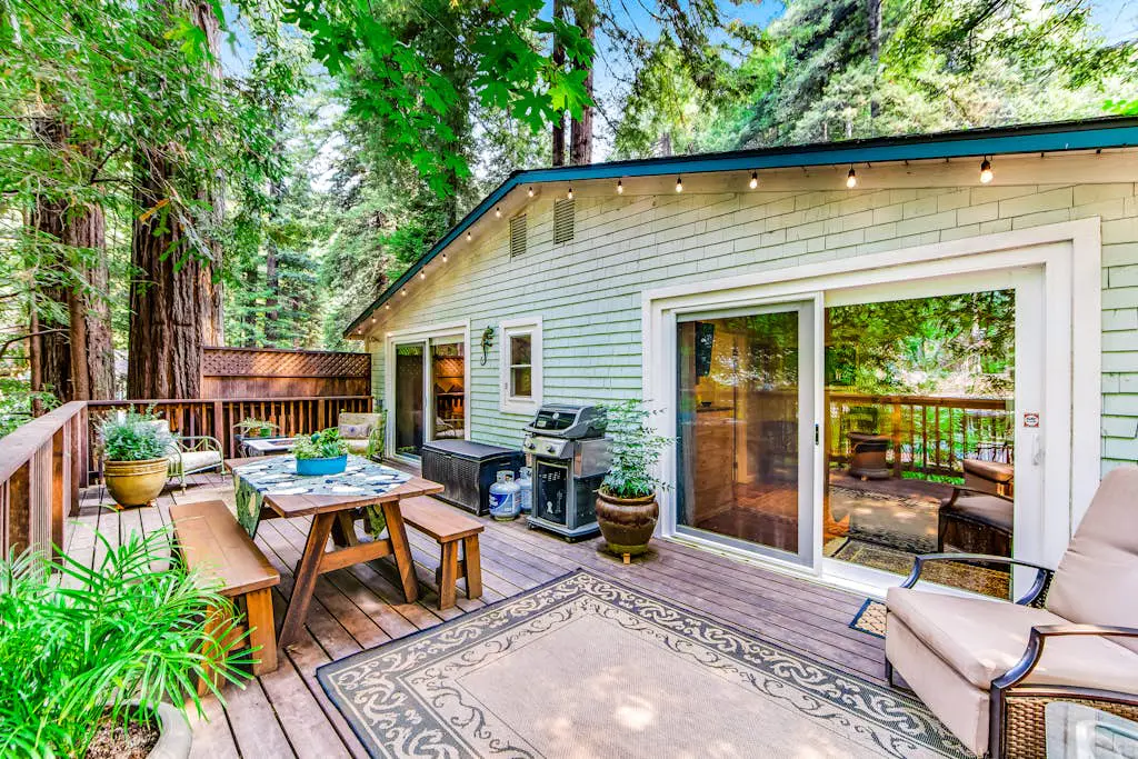Guerneville Dog-Friendly Redwood Retreat with Deck