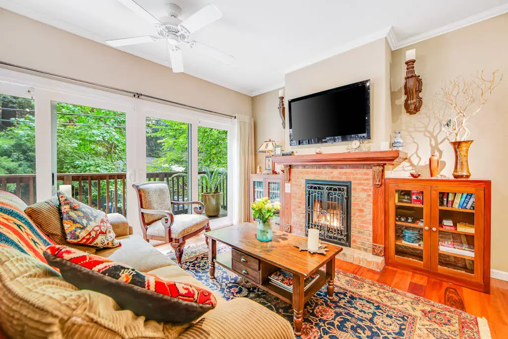 Guerneville Dog-Friendly Redwood Retreat with Deck