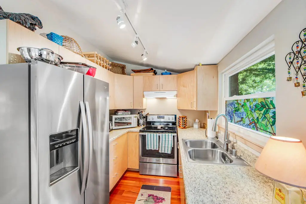 Guerneville Dog-Friendly Redwood Retreat with Deck
