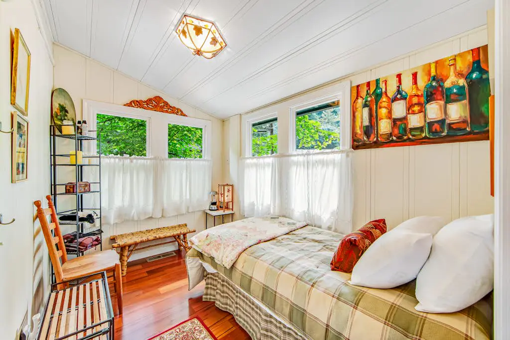 Guerneville Dog-Friendly Redwood Retreat with Deck