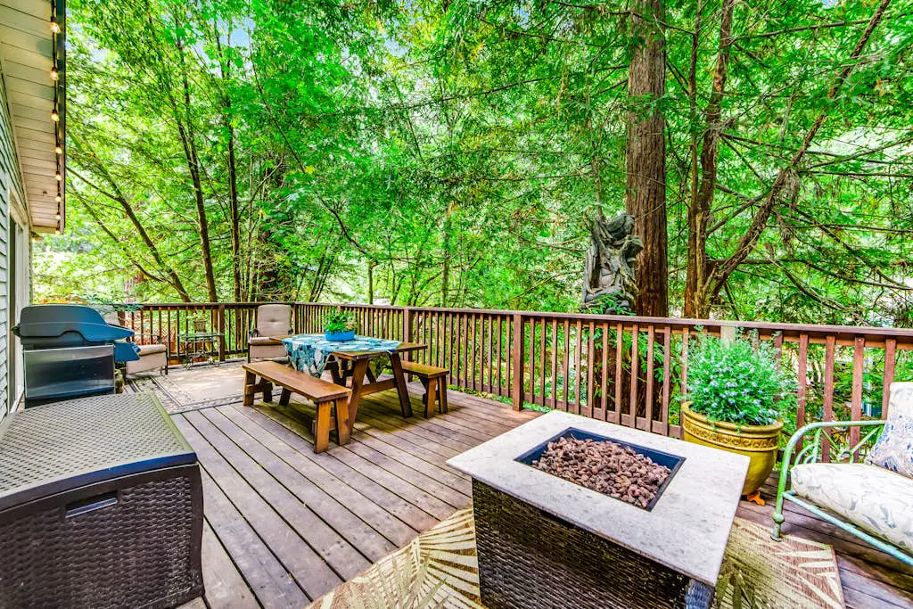 Guerneville Dog-Friendly Redwood Retreat with Deck