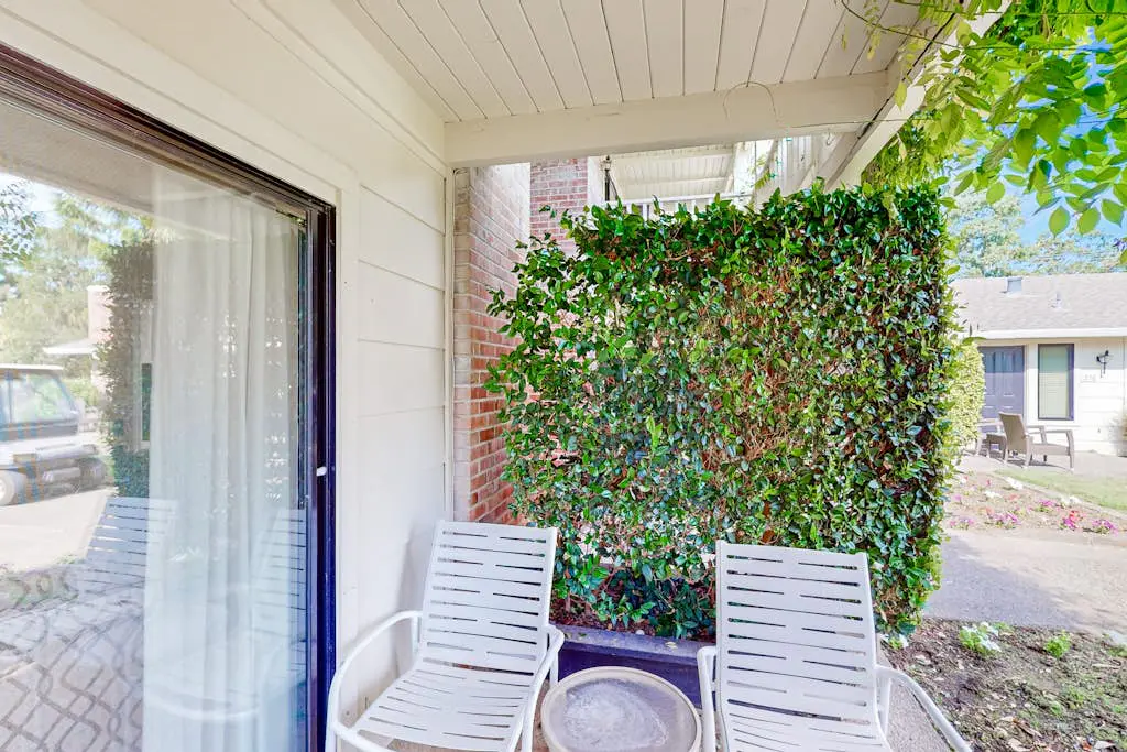 Napa Silverado Golf Course View Condo with Pool Access