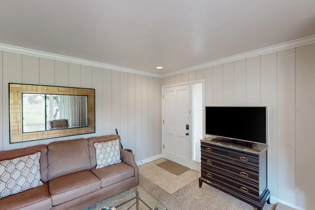 Napa Silverado Golf Course View Condo with Pool Access