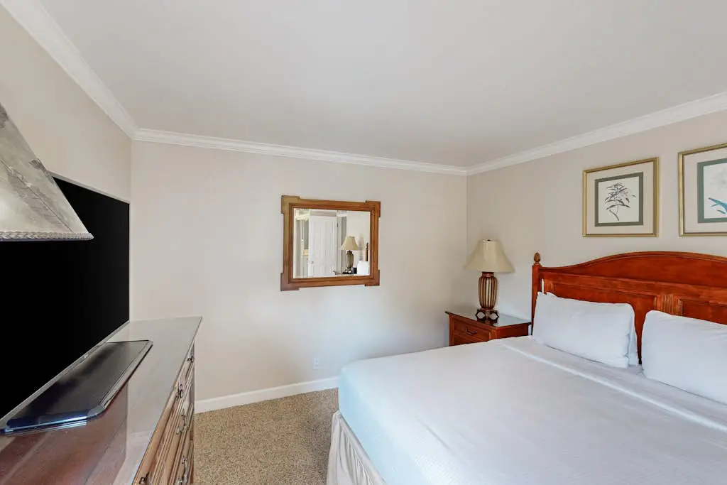 Napa Silverado Golf Course View Condo with Pool Access