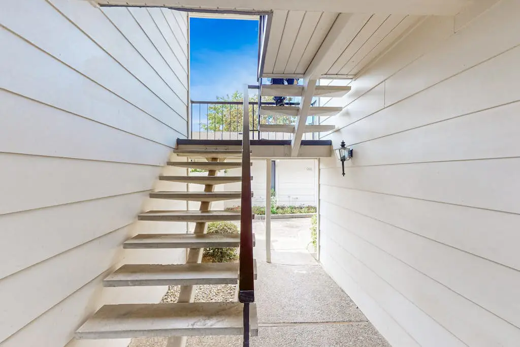 Napa Silverado Golf Course View Condo with Pool Access
