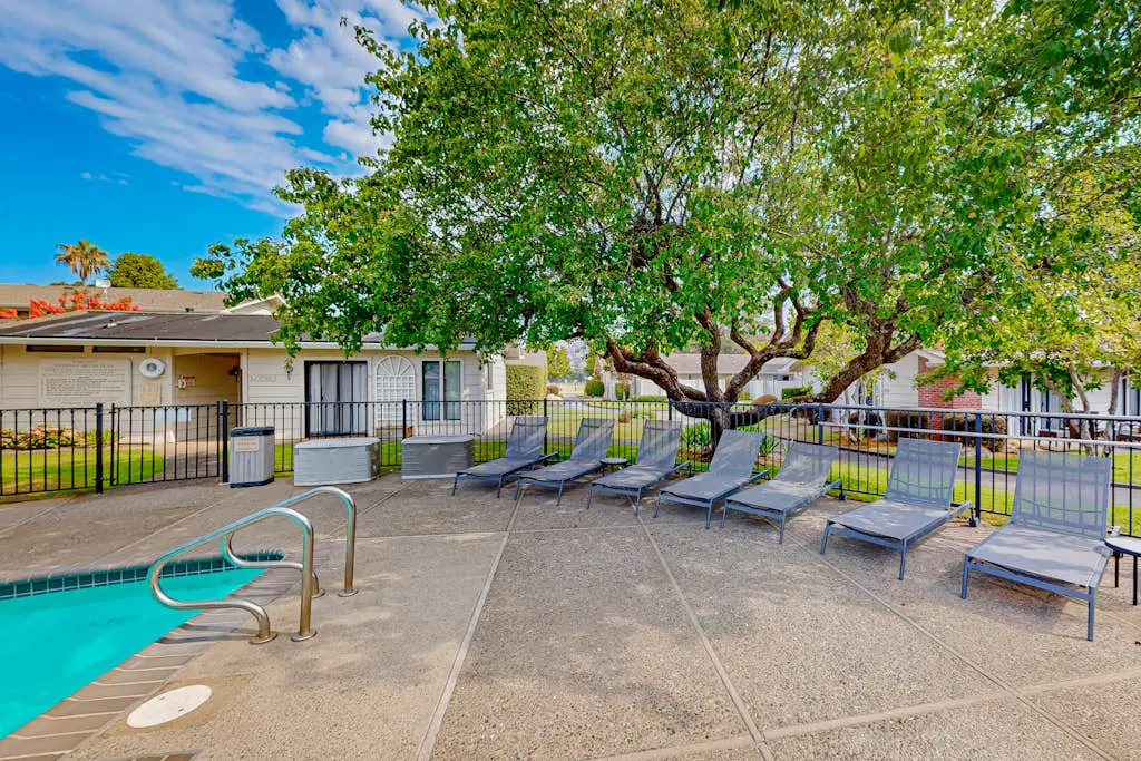 Napa Silverado Golf Course View Condo with Pool Access