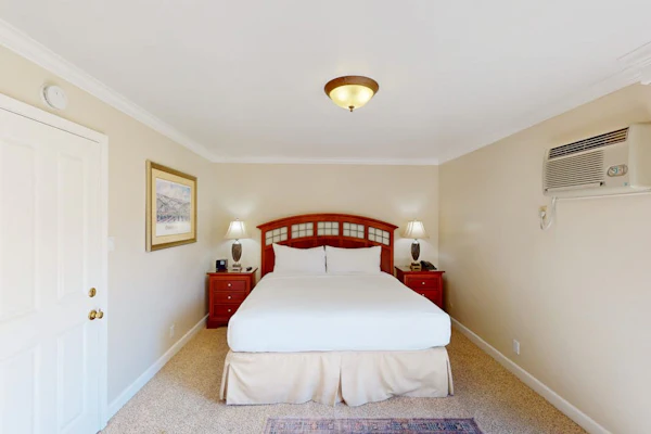 Napa Silverado Resort Studio with Golf Course & Atlas Peak Views