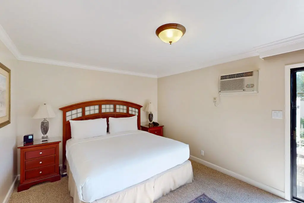 Napa Silverado Golf Course Condos with Pool