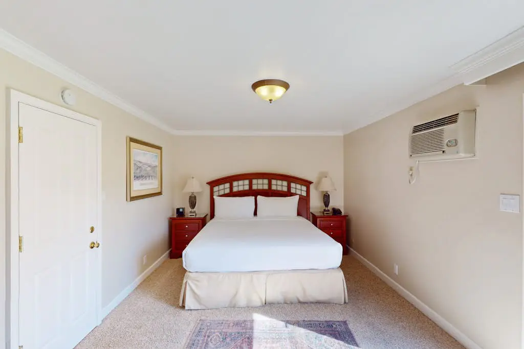 Napa Silverado Golf Course Condos with Pool