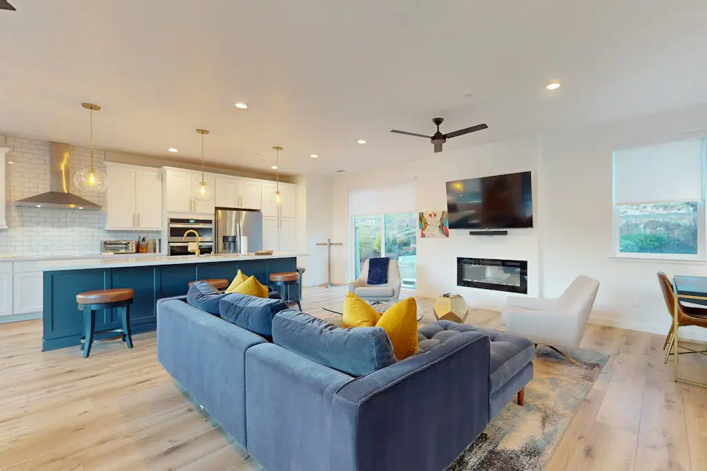 Chardonnay Getaway - Glen Ellen Dog-Friendly Hillside Retreat with Hot Tub & Valley Views