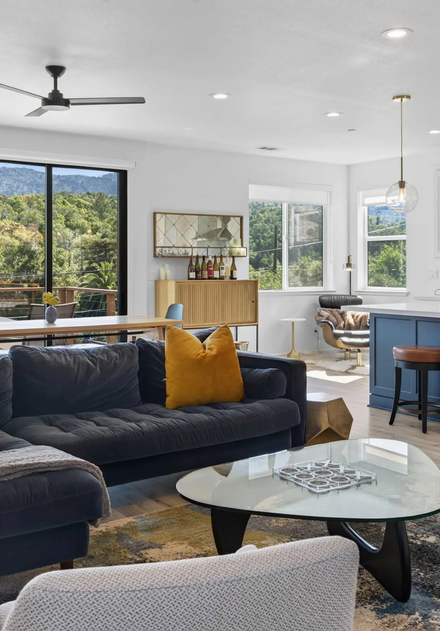 Chardonnay Getaway - Glen Ellen Dog-Friendly Hillside Retreat with Hot Tub & Valley Views