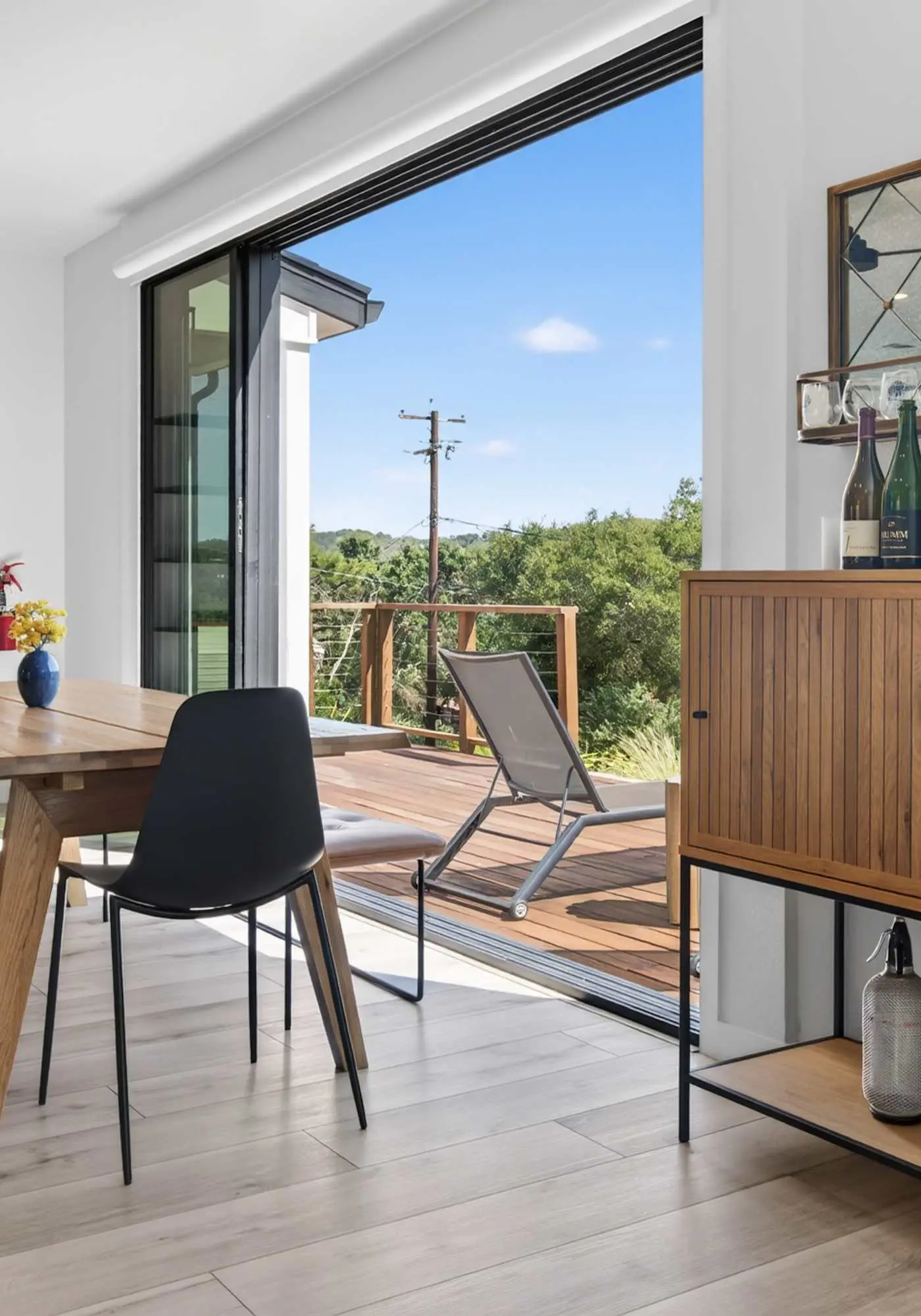 Chardonnay Getaway - Glen Ellen Dog-Friendly Hillside Retreat with Hot Tub & Valley Views