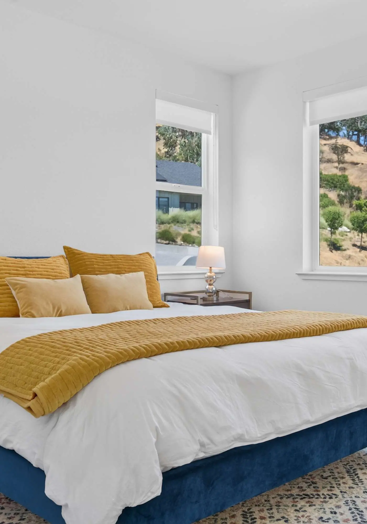 Chardonnay Getaway - Glen Ellen Dog-Friendly Hillside Retreat with Hot Tub & Valley Views