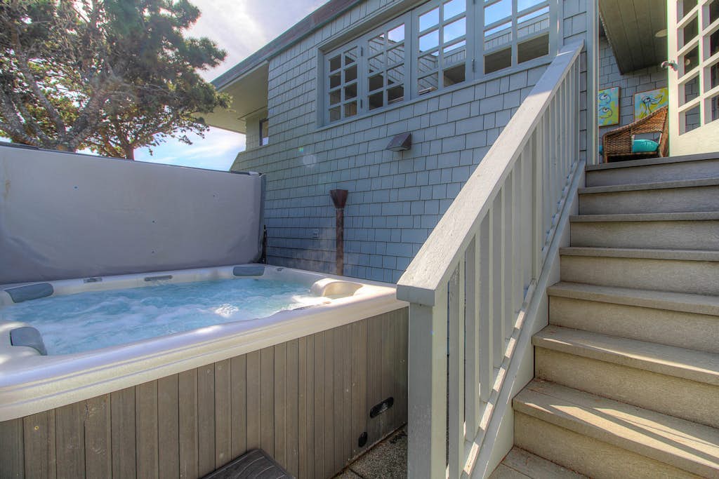 Bodega Harbour Golf Course Oceanview Home with Hot Tub