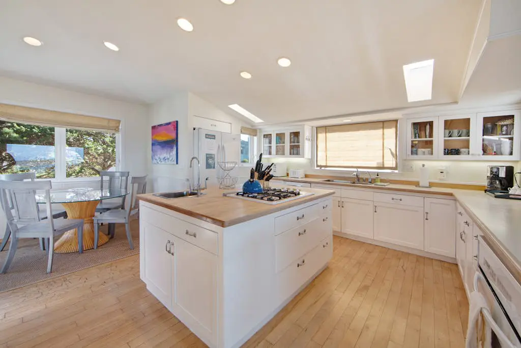 Bodega Harbour Golf Course Oceanview Home with Hot Tub