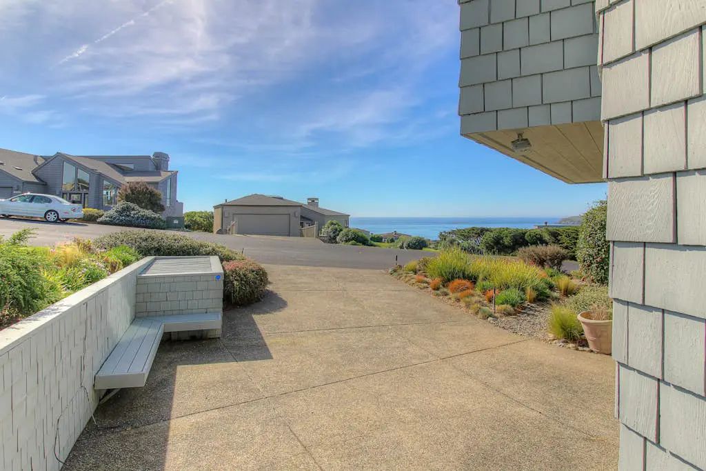 Bodega Harbour Golf Course Oceanview Home with Hot Tub
