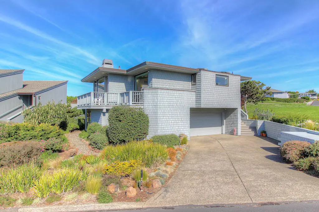 Bodega Harbour Golf Course Oceanview Home with Hot Tub