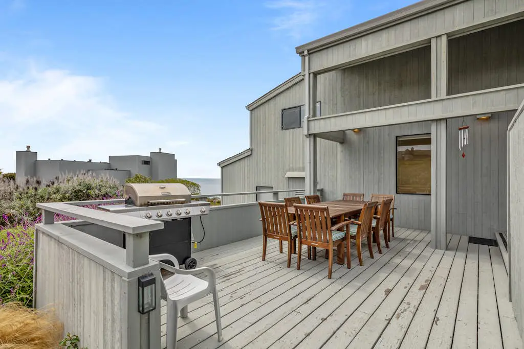 Bodega Harbour Ocean-View Hot Tub Retreat