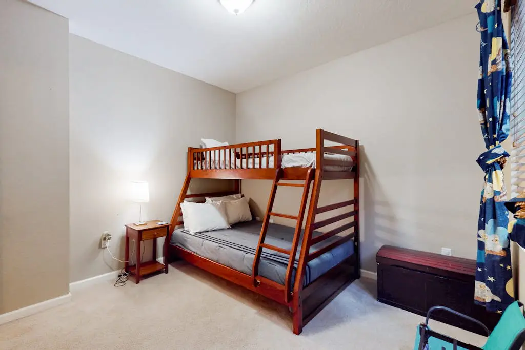 Rio Nido Retreat - Dog-Friendly Redwood Cabin with Fenced Yard near Russian River