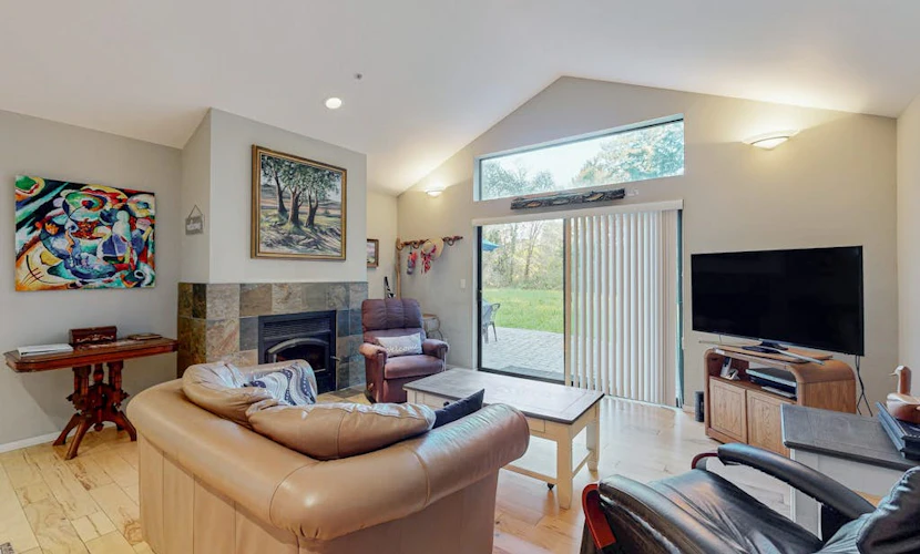 Casa Crotti - Sebastopol Forest Retreat with Creek Trail