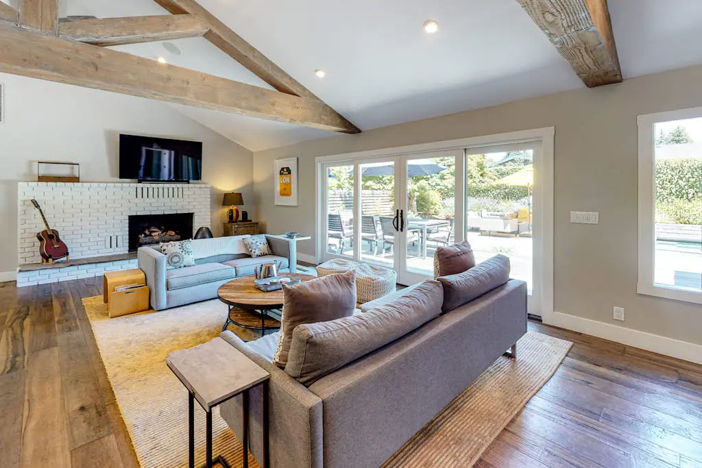 Modern Sonoma Farmhouse with Pool & Hot Tub