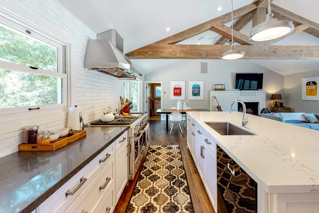 Modern Sonoma Farmhouse with Pool & Hot Tub