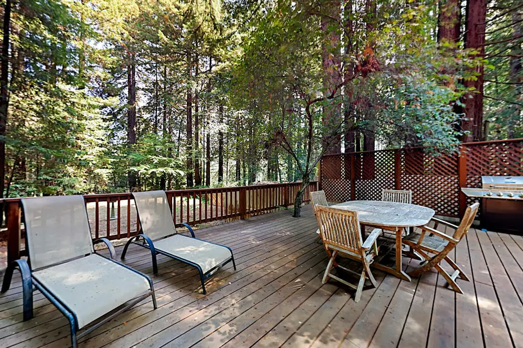 Cazadero Wagging Woods | 3 Gated Acres | Private Hot Tub | Dog-Friendly