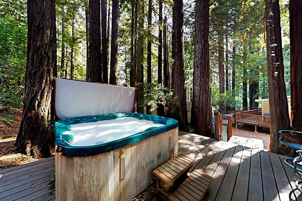 Cazadero Wagging Woods | 3 Gated Acres | Private Hot Tub | Dog-Friendly