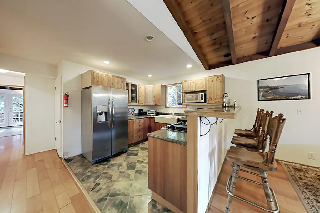 Cazadero Wagging Woods | 3 Gated Acres | Private Hot Tub | Dog-Friendly
