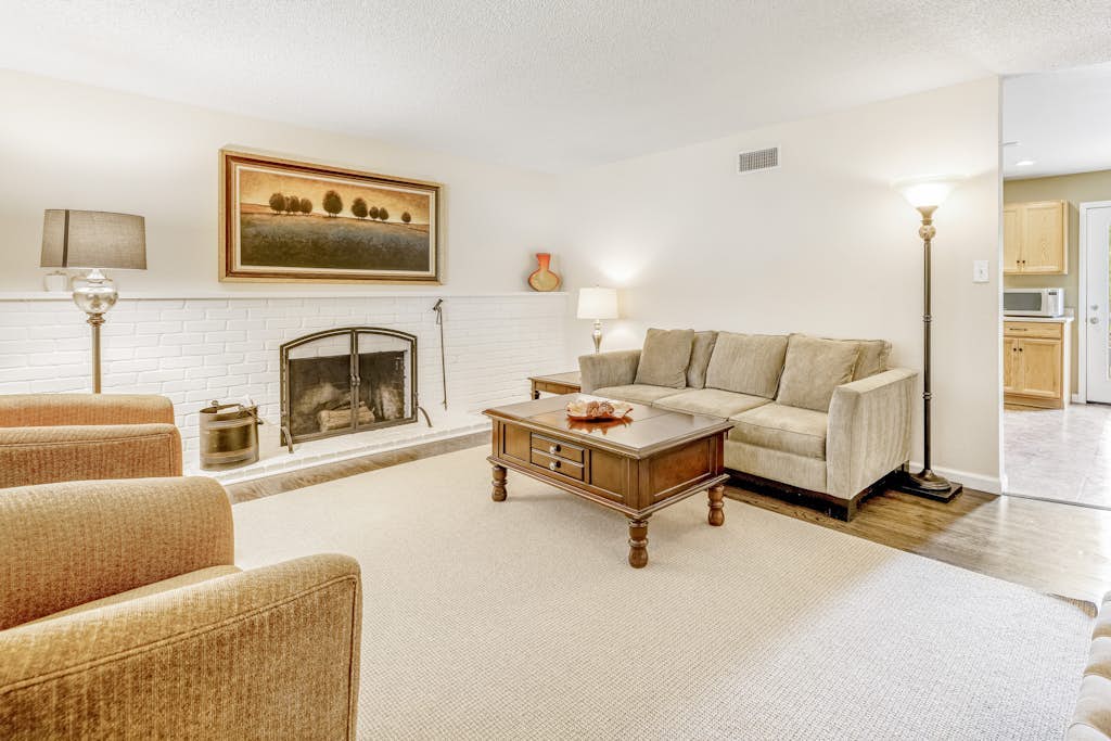 Kenwood Home with Bocce Court and Hot Tub