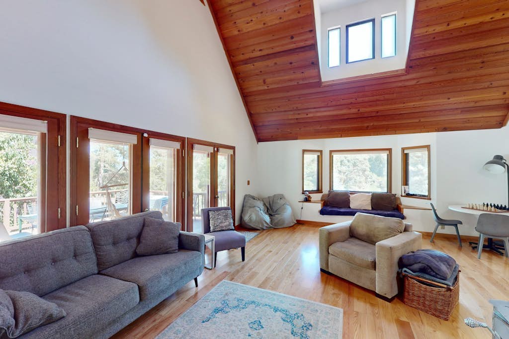 Sunny Grove Retreat - Dog-Friendly Sebastopol Pool Home & Spa with Hot Tub