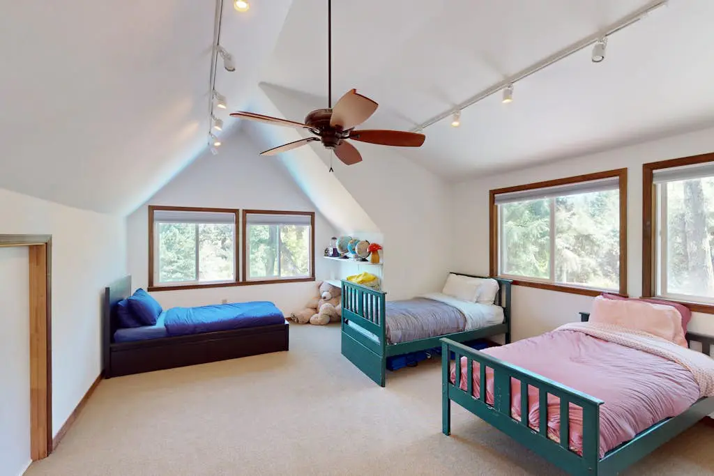 Sunny Grove Retreat - Dog-Friendly Sebastopol Pool Home & Spa with Hot Tub