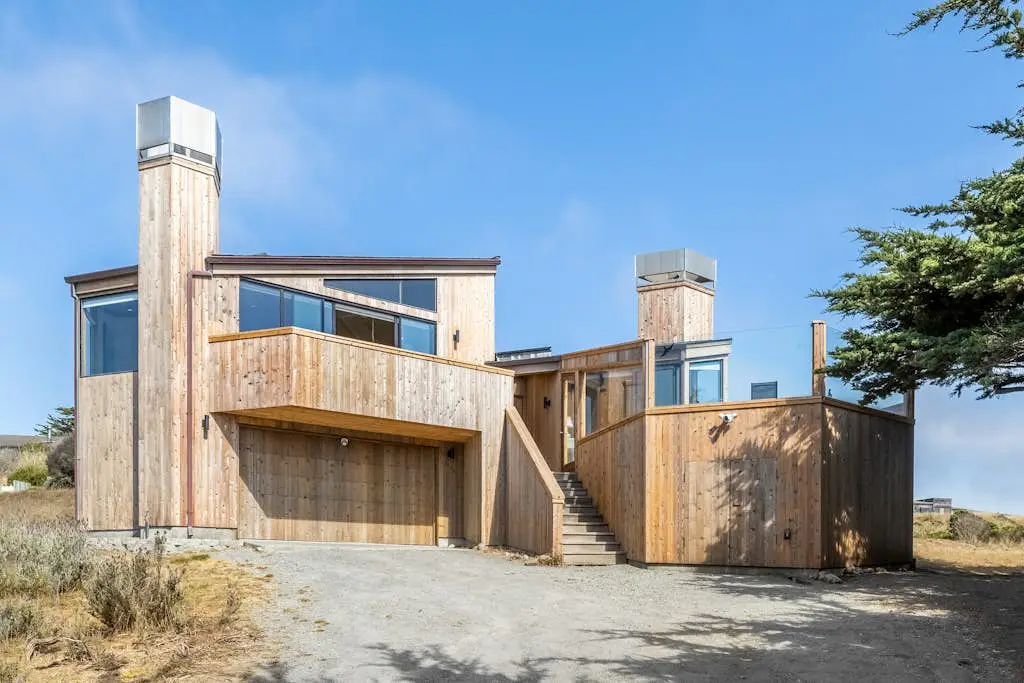 Bodega Bay Architect-Designed Oceanfront Hot Tub Retreat
