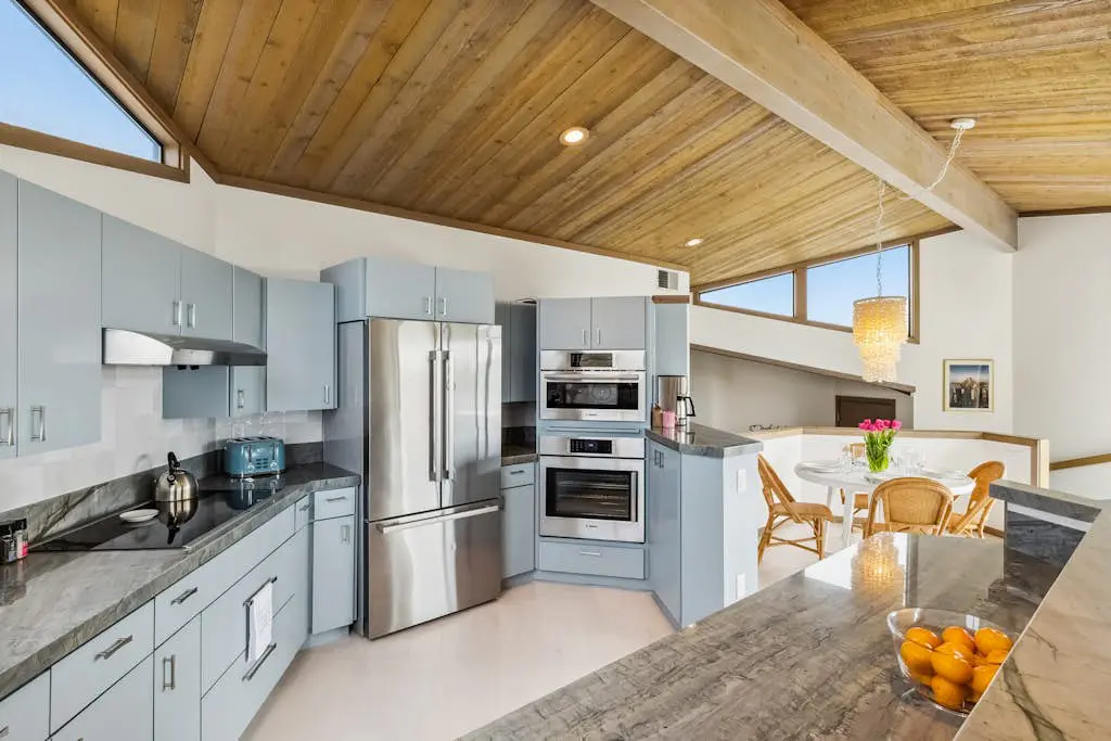 Bodega Bay Architect-Designed Oceanfront Hot Tub Retreat