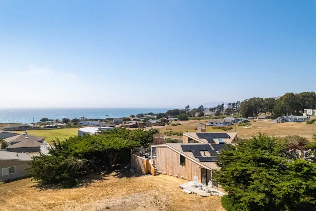 Bodega Bay Architect-Designed Oceanfront Hot Tub Retreat