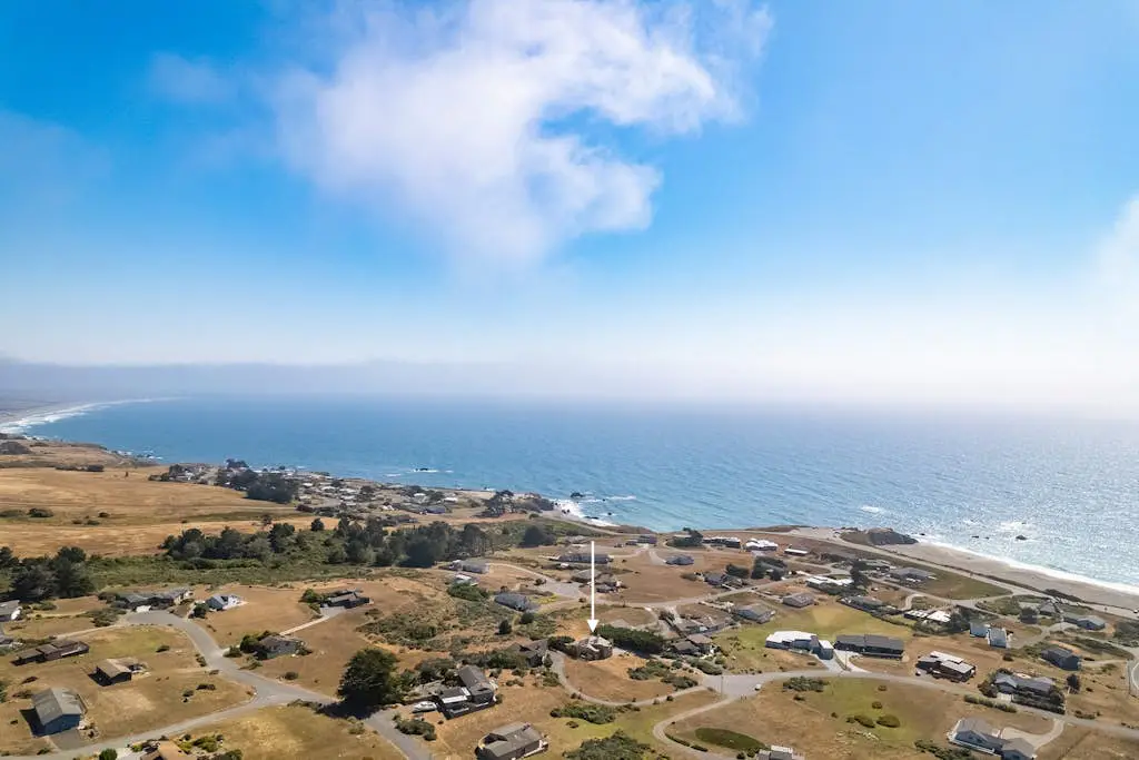 Bodega Bay Architect-Designed Oceanfront Hot Tub Retreat