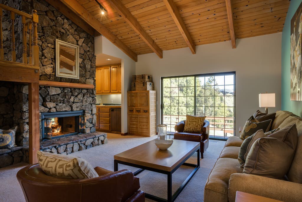 Santa Rosa Wine Country Pool & Hot Tub Retreat