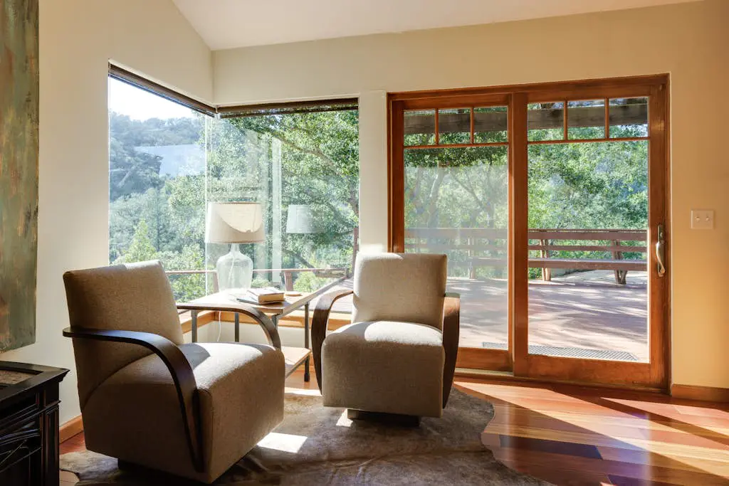 Leslie Creek House - Santa Rosa Wine Country Pool & Hot Tub Retreat
