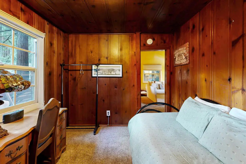 Dog-Friendly Guerneville Cabin near River
