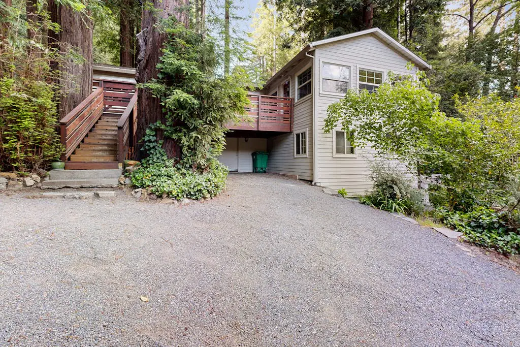 Dog-Friendly Guerneville Cabin near River