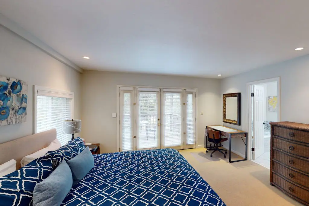 Glen Ellen Heated Pool Estate on 5 Secluded Acres