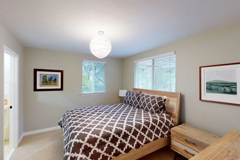 Glen Ellen Heated Pool Estate on 5 Secluded Acres