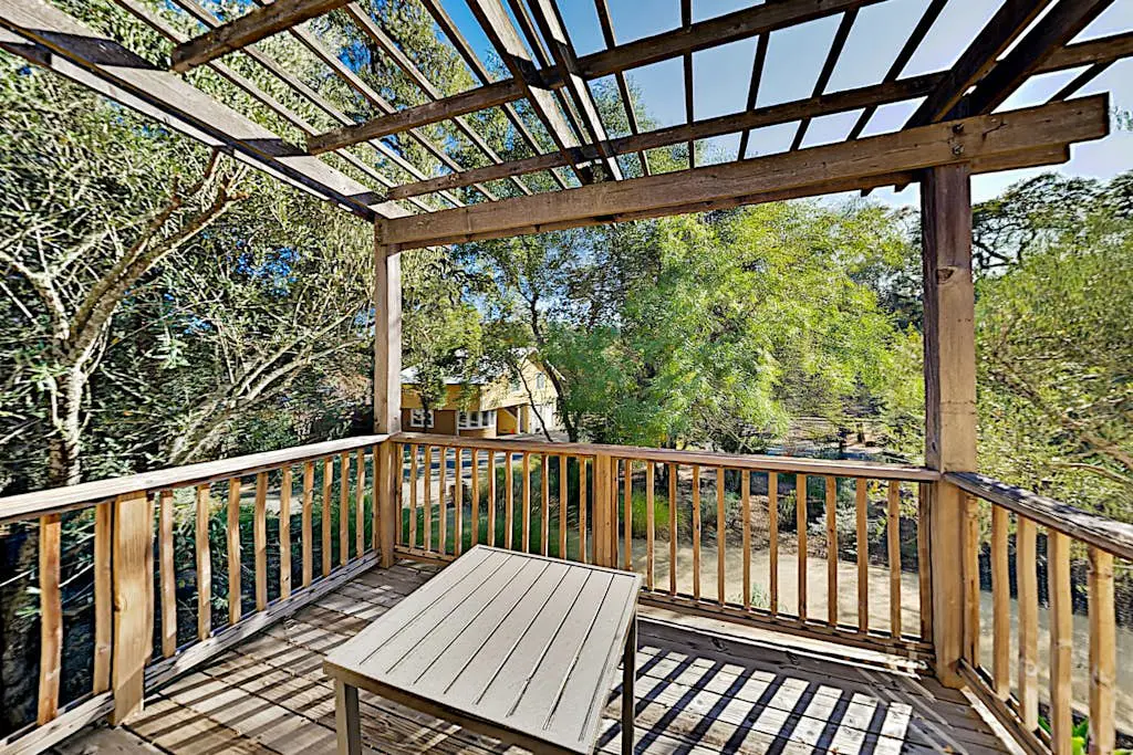 Glen Ellen Heated Pool Estate on 5 Secluded Acres