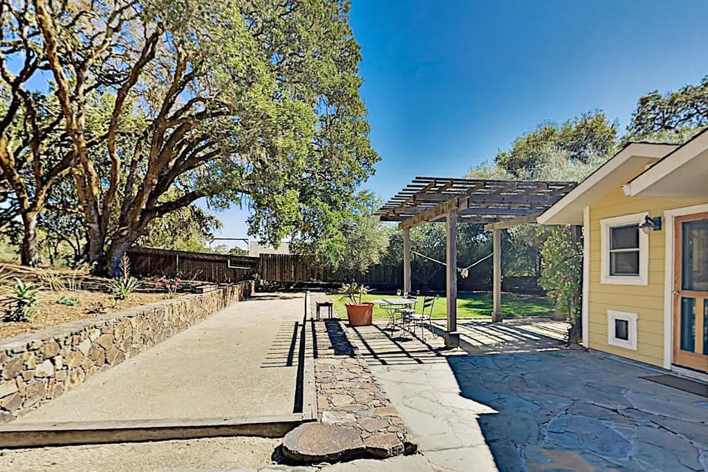 Glen Ellen Heated Pool Estate on 5 Secluded Acres