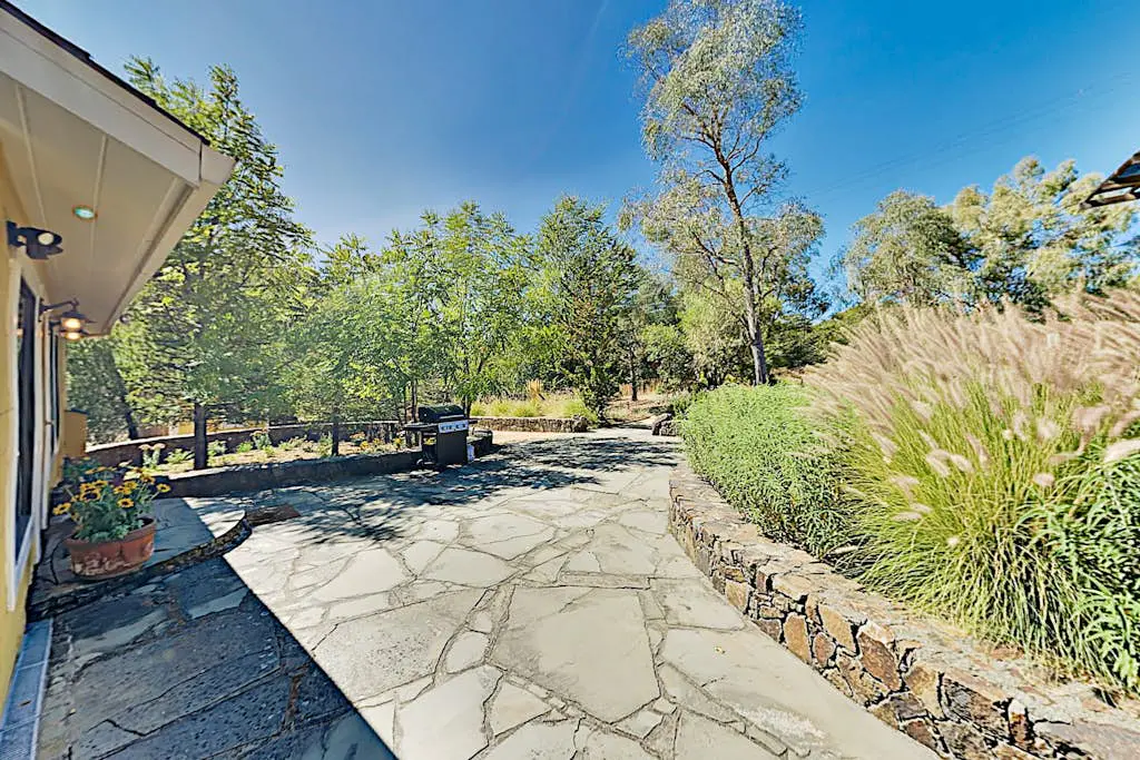 Glen Ellen Heated Pool Estate on 5 Secluded Acres