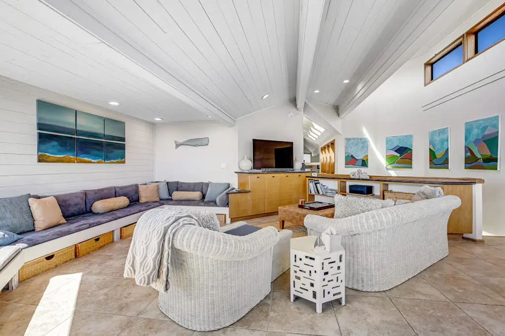 Blue Horizon - Bodega Bay Dog-Friendly Oceanview Home with Hot Tub