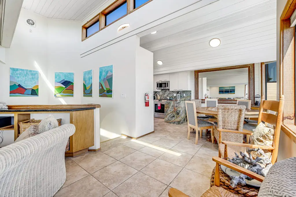 Blue Horizon - Bodega Bay Dog-Friendly Oceanview Home with Hot Tub