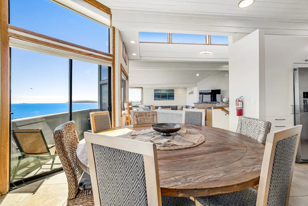 Blue Horizon - Bodega Bay Dog-Friendly Oceanview Home with Hot Tub