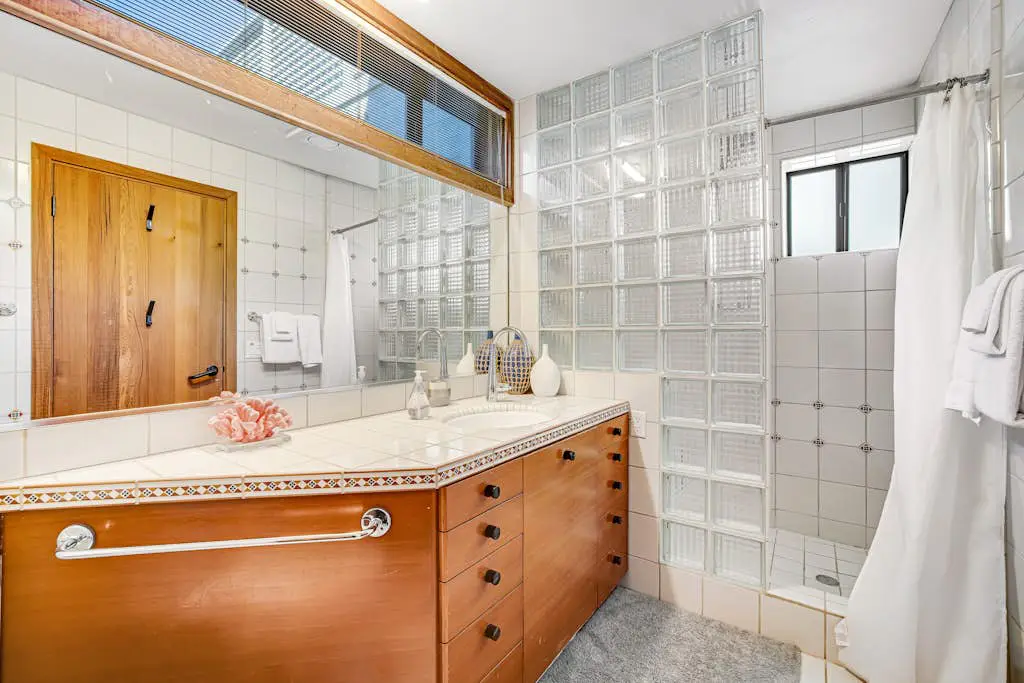 Blue Horizon - Bodega Bay Dog-Friendly Oceanview Home with Hot Tub
